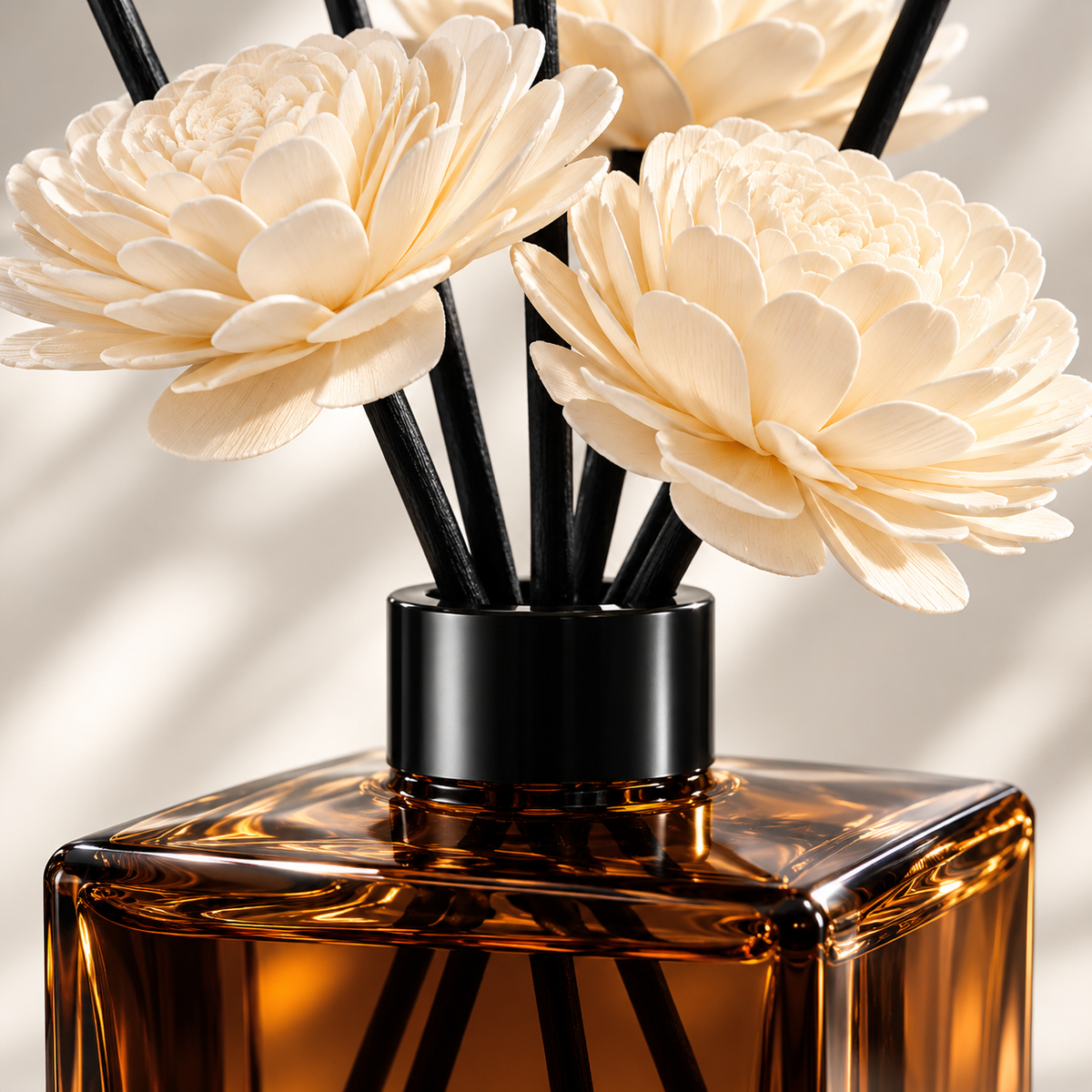 🌿 Reed Diffuser | Glass Bedroom Gift | Elegant Floral Design
